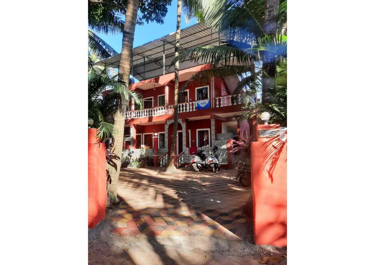 Beach Vibes Guest House Бага Екстериор снимка